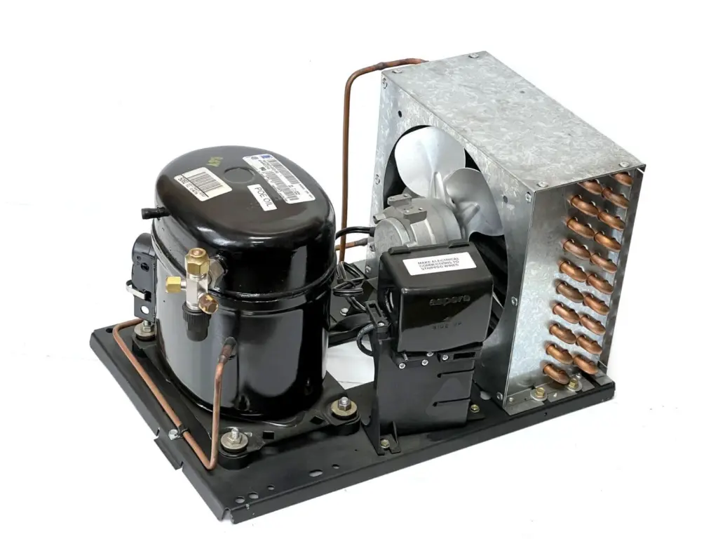 AKA9427ZXA-13HP-Refrigeration-Condensing-Unit_R404A_A-scaled.webp
